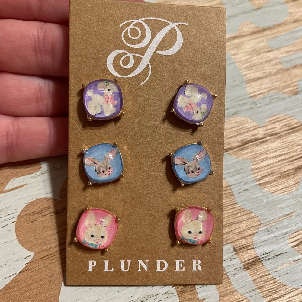 Plunder Easter Studs!